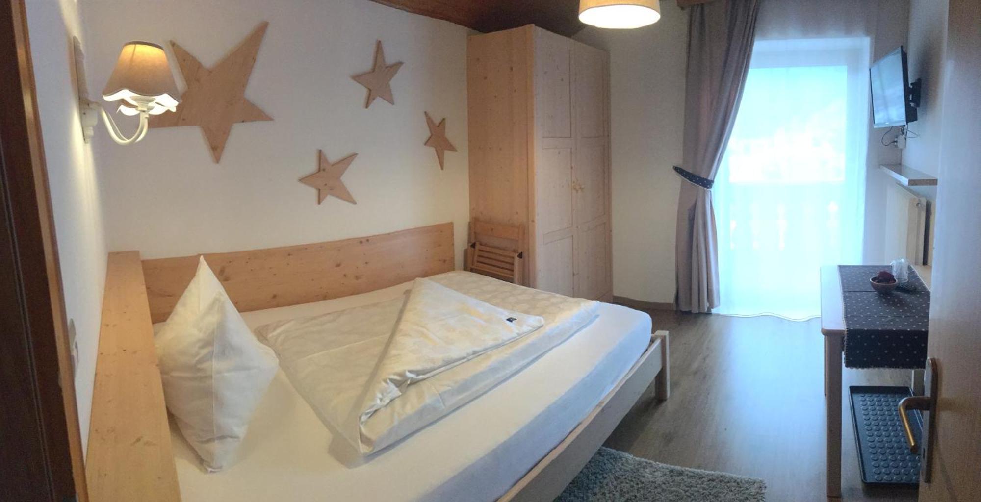 Single Room Mountain View