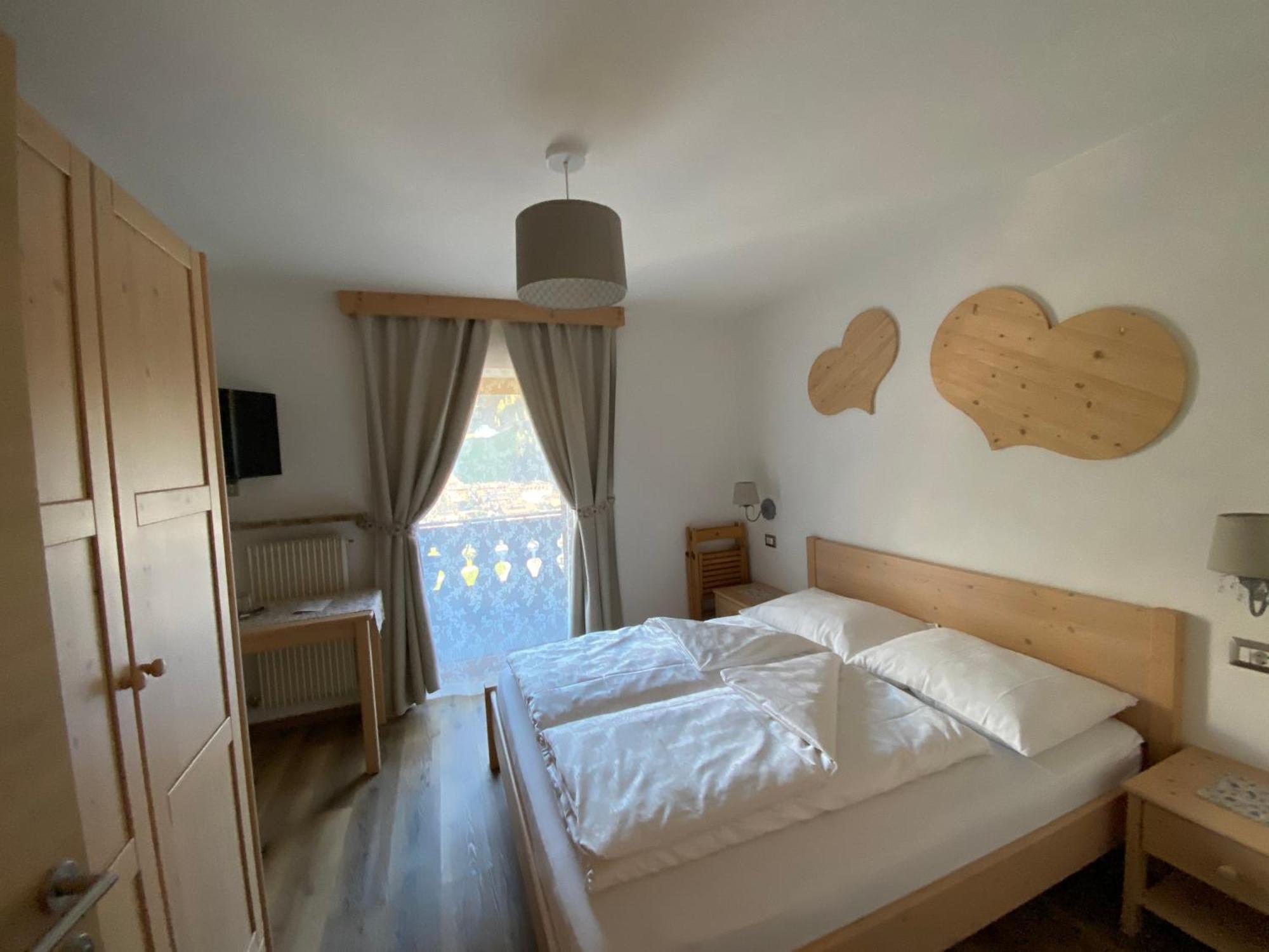 Double Room Mountain View